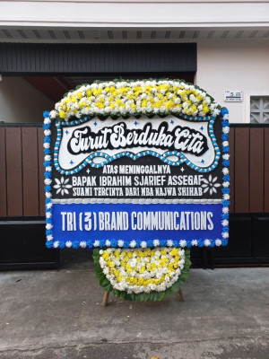 Papan Bunga Duka di Kuala Cenaku
